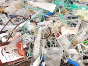 اسپتالوں کے ویسٹ سے برتنوں کی تیاری بیماریاں پھیلنے لگیں