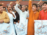 گستاخانہ فلم کی نمائش کے خلاف فنکاروں کی ریلی 