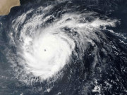 بحیرہ عرب میں موجودہ سسٹم ساحلی طوفان میں تبدیل ہونے کا امکان پاکستان میں الرٹ جاری