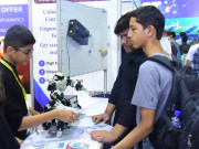 کراچی میں ٹیکنالوجی فیسٹیول طالبعلم نے نئی اسمارٹ ہوم ٹیکنالوجی متعارف کرادی