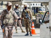 کراچی میں رہنجرز کی کارروائی، اسٹریٹ کرائم کی وارداتوں میں ملوث گروہ کے 6 کارندے گرفتار