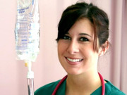 نرسنگ جذبہ خدمت سے مزین ایک پیشہ 