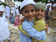 خیالی پلاؤ  نظم پھر ہر طرف سے آئی صدا عید آگئی