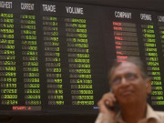 کراچی اسٹاک مارکیٹ مندی سے نکل آئی 2 نفسیاتی حدیں بحال   