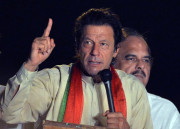 آزادی مارچ آج شاہراہ دستور کی طرف جائے گا عمران خان کا اعلان 