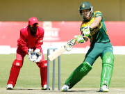 زمبابوین ٹیم نے ایک بار پھر لڑے بغیر ہتھیار ڈال دیے  