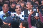 طاہرالقادری کا حکومت سے مذاکرات سے قبل اتحادیوں کو اعتماد میں لینے کا فیصلہ
