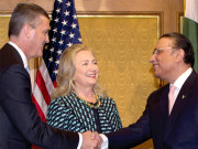 صدر سے ہلیری کی ملاقات امریکا گستاخانہ فلم پر فوری کارروائی کرے  آصف زرداری