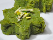 بات کچھ اِدھر اُدھر کی  کھوپرے کی برفی 