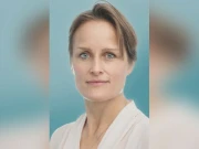 ایم آئی سکس کی پہلی خاتون سربراہ کو نازی جاسوس دادا سے لاتعلقی اختیار کرنے کی ہدایت