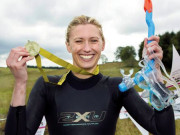 برطانیہ میں کیچڑ اور دلدل میں تیراکی کے سالانہ مقابلے