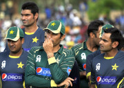 کپتان مصباح الحق کیلئے بھی خطرے کی گھنٹی بج گئی 