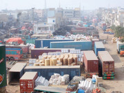 گڈز ٹرانسپورٹرز نے کراچی سے تجارتی مال کی ترسیل روک دی  