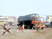 کیماڑی بندرگاہ روڈ عدم توجہ کی بدولت ٹوٹ پھوٹ کا شکار