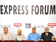 سیاستدانوں نے بحران کو حل کرنے میں سنجیدگی کا مظاہرہ نہیں کیا