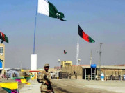 پاک افغان بارڈر پر خندق کی کھدائی