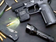 پولیس کیلیے انوکھا ہتھیار مظاہرین مجرم عارضی اندھے ہوجائینگے 