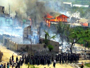 برماجہاں مسلمان بچوں کو ایک گیلن تیل کے بدلے فروخت کیا جاتا ہے