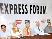 پاکستان کوافغانستان کے اندرونی معاملات میں مداخلت نہیں کرنی چاہیے ایکسپریس فورم