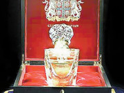 لندن میں دنیا کا مہنگا ترین پرفیوم فروخت کیلیے پیش   