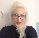 خوبصورت امریکی خاتون کو داعش کے جنگجوؤں کی پیشکشیں