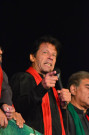 آصف زرداری نوازشریف اور مولانا فضل الرحمان مل کر بھی مجھے نہیں ہرا سکتے عمران خان 