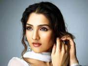 گووندا کی بیٹی نرمدا کا پنجابی فلم سے کیریئر کا آغاز فلمی نام ’’ٹینا آہوجا‘‘ رکھ لیا 