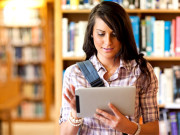 موبائل فون پڑھا رہا ہے 