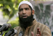 محمد یوسف نے ورلڈ کپ میں بورڈ کو سینئرز سے دور رہنے کا مشورہ دیدیا