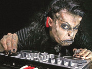 کولمبیا کے شہری نے شیطان کا روپ دھارلیا