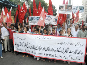 سانحہ بلدیہ ٹائون کے ذمے داران  کو گرفتار کیاجائے مظاہرین  
