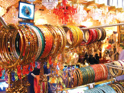 قدیم ترین سنگھار۔۔۔ چوڑیاں     