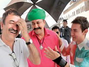 سنجے دت کے لیے ’’پی کے‘‘ کی خصوصی اسکریننگ چاہتے ہیںعامر 