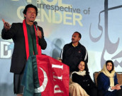 حکومت نے 30 نومبر کے جلسے میں رکاوٹ ڈالی تو اگلے ہفتے کی کال دے سکتے ہیں عمران خان