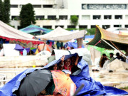 اعلیٰ ترین حلقوں نے سیاسی ہلچل کے باوجود عبوری سیٹ اپ کے قیام کا تاثر رد کردیا