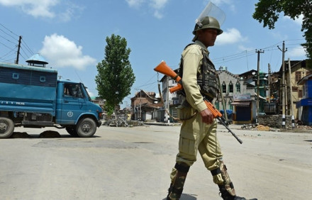 مقبوضہ کشمیر کی کٹھ پتلی اسمبلی کے نام نہاد انتخابات 5 مراحل پر مکمل ہوں گے.  فوٹو: فائل