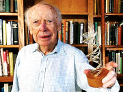 ’بابائے ڈی این اے‘ کو مالی پر یشانی کا سامنا  