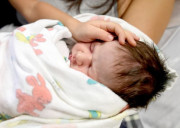 امریکا میں وقت اور تاریخ کے اعداد نے بچی کی پیدائش کو یادگار بنادیا