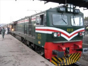 کراچی تا لاہور ونٹر اسپیشل نان اسٹاپ ٹرین چلانے کا اعلان    