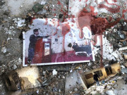 لُہو سی لکھی کہانیاں کچھ  ’’امی آج اسکول جانے کو دل نہیں چاہ رہا‘‘