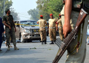 کرم ایجنسی میں سڑک کنارے نصب بارودی مواد پھٹنے سے 4 اہلکار شہید