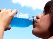 ’’قوت بخش مشروبات کا استعمال رقم اور وقت کا ضیاع ہے‘‘ محققین کا دعویٰ 