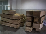 وطن عزیز کے باسی دہشت گردی کا نشانہ بننے والے اپنے پیاروں کو  تابوت میں دفنانے لگے