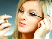 کچھ معاملہ میک اپ کا۔۔۔