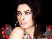 میر تقی میر پر بننے والی فلم ’’ماہ میر‘‘ میں ایمان علی مرکزی کردار ادا کرینگی   