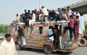 پبلک ٹرانسپورٹ کرایوں میں کمی کا اعلان 