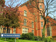 آؤٹ آف کورس پیپر پاکستان ہی میں نہیں برطانیہ میں بھی آتا ہے  