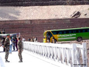 کنٹرول لائن پر تجارت کے بعد بس سروس بھی معطل  