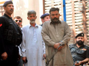 ایئرپورٹ سے آنے والوں کو لوٹنے میں ملوث 2 نقلی پولیس اہلکار گرفتار   