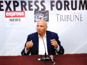 تحریک انصاف ہارس ٹریڈنگ روکنے کیلیے حکومت کے ساتھ ہے چوہدری سرور